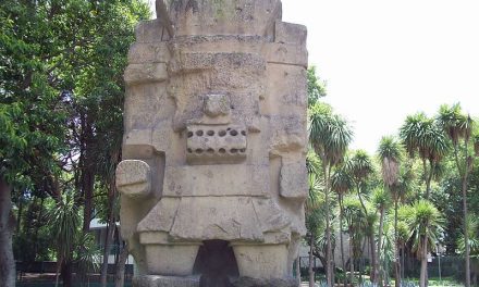 Ο μονόλιθος του θυμωμένου θεού της βροχής: Tlaloc