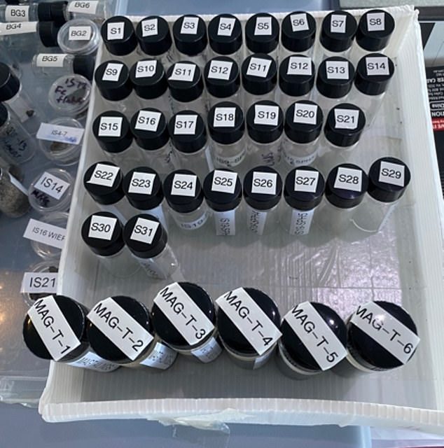 Συντρίμμια στον Ειρηνικό Ωκεανό θα μπορούσαν να είναι απομεινάρια ενός «διαστημόπλοιου»