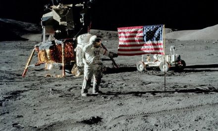 H εγκαταλελειμμένη σεληνάκατος του 1972 προκαλεί σεισμούς στη Σελήνη