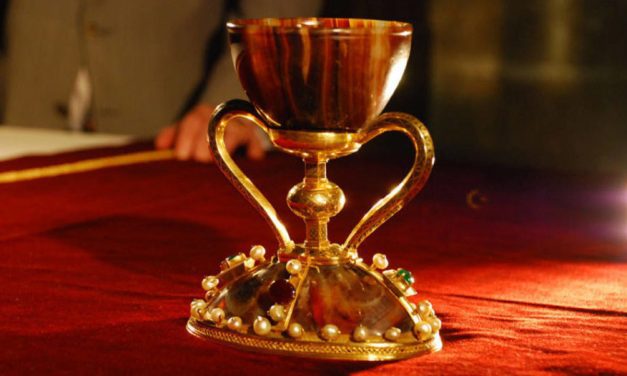 Υπάρχει το αληθινό δισκοπότηρο του Χριστού;