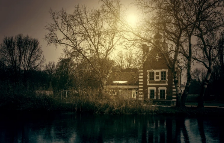 Στην αγκαλιά των σκιών