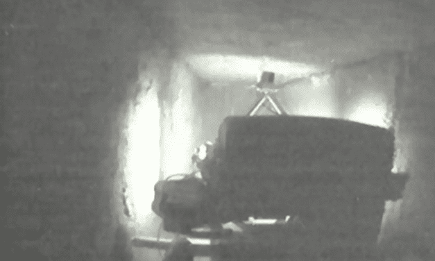 Απίστευτη ανακάλυψη! Ρομπότ αποκαλύπτει άγνωστα μυστικά από τα βάθη της Μεγάλης Πυραμίδας της Γκίζας!