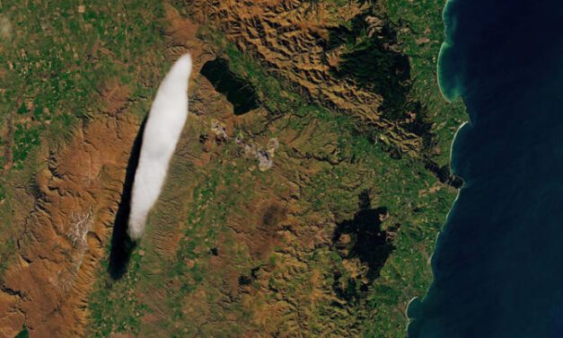 Το Μυστηριώδες “Σύννεφο UFO” Επανεμφανίζεται στο Ίδιο Σημείο για Περισσότερα από 100 Χρόνια