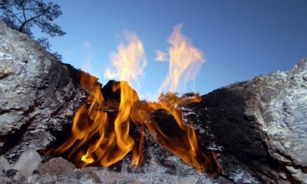 Η Αιώνια Φλόγα της Χίμαιρας