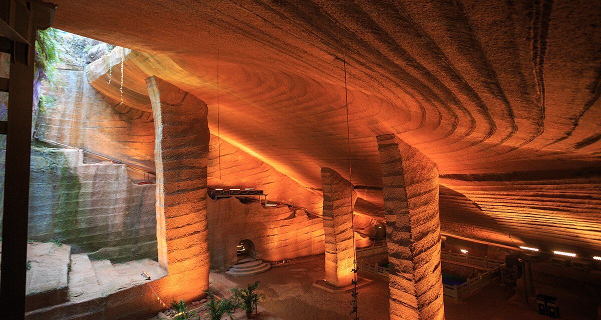 Τα Σπήλαια Longyou: Το υπόγειο θαύμα της Κίνας που κανείς δεν ξέρει ποιος το έφτιαξε