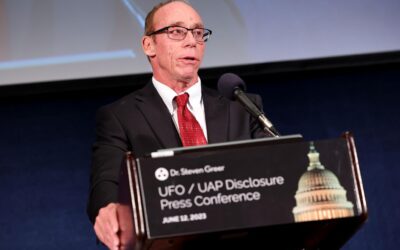 UFO: Μήπως τελικά δεν είναι εξωγήινα; Η θεωρία των Greer και Herrera για τα μυστικά γήινα προγράμματα